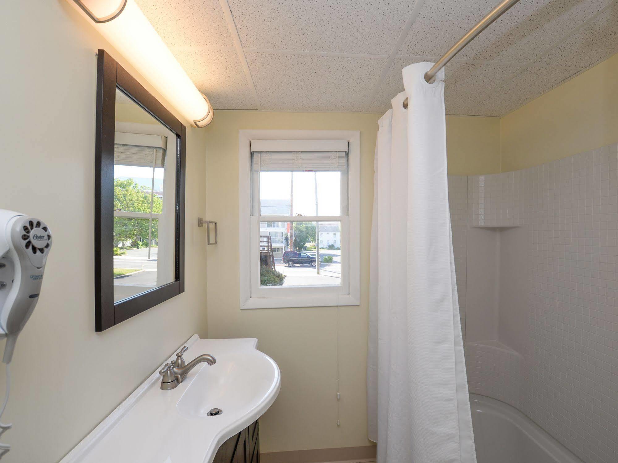 The Wellington Hotel & Suites Oceanblock Ocean City Exteriér fotografie